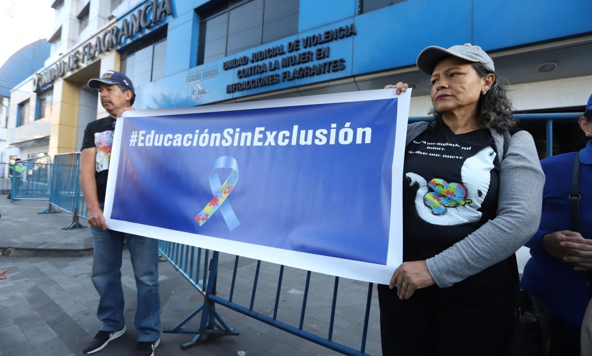 educación niños con autismo