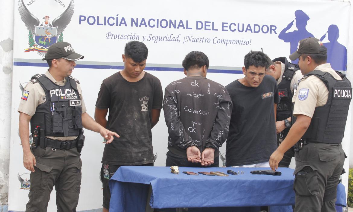 Detenidos en Pascuales por robos