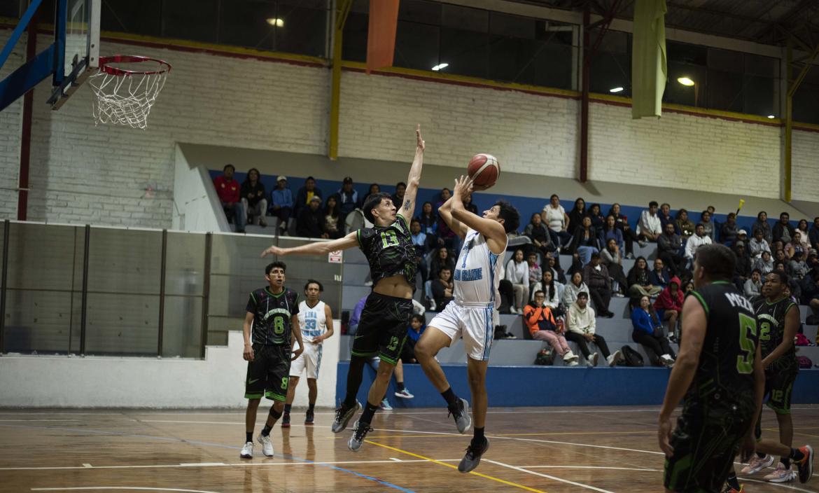 Ligas barriales, finales baloncesto, Llano Grande, Cochapamba Norte