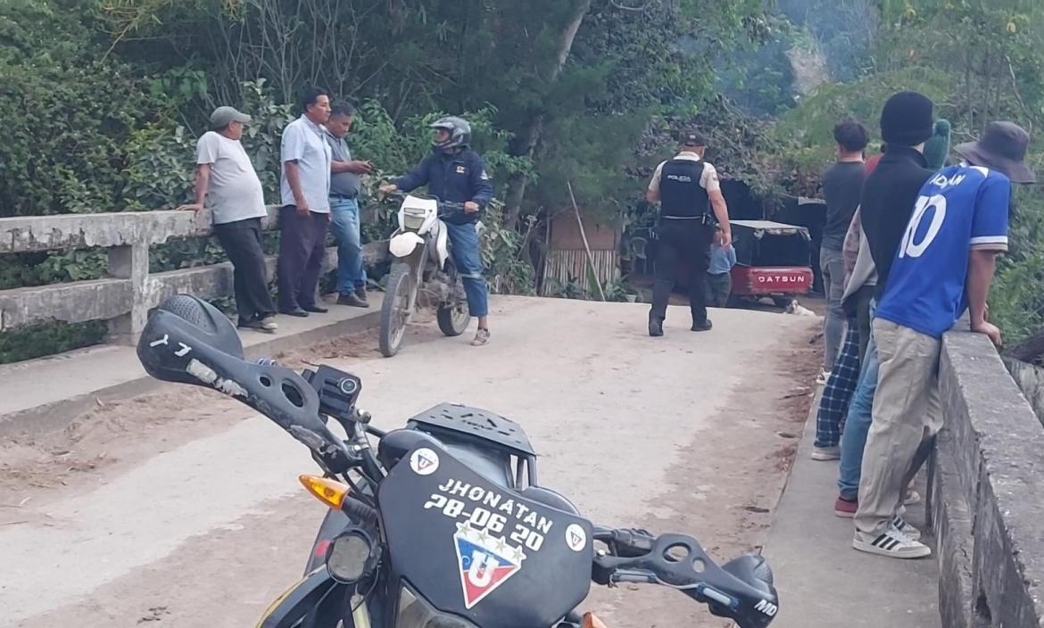 Moradores del sector se asombraron por la trágica noticia.