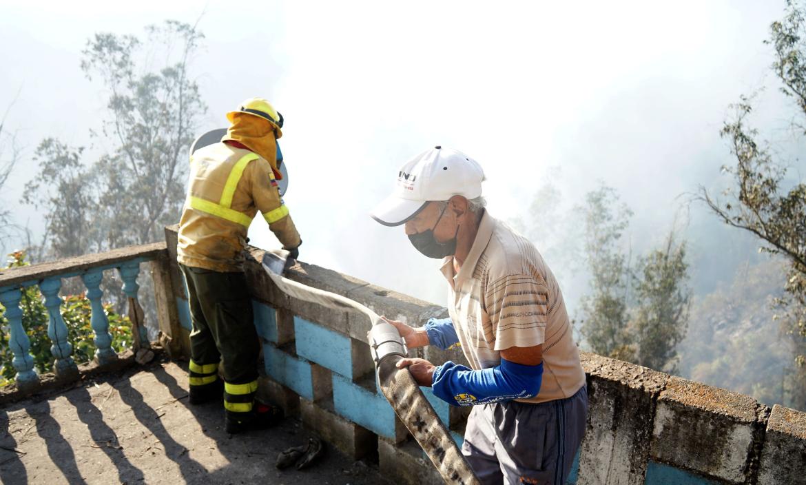 INCENDIOS EN QUITO