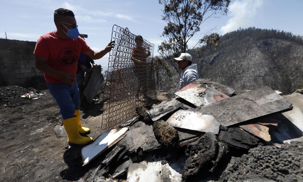 INCENDIOS FORESTALES QUITO