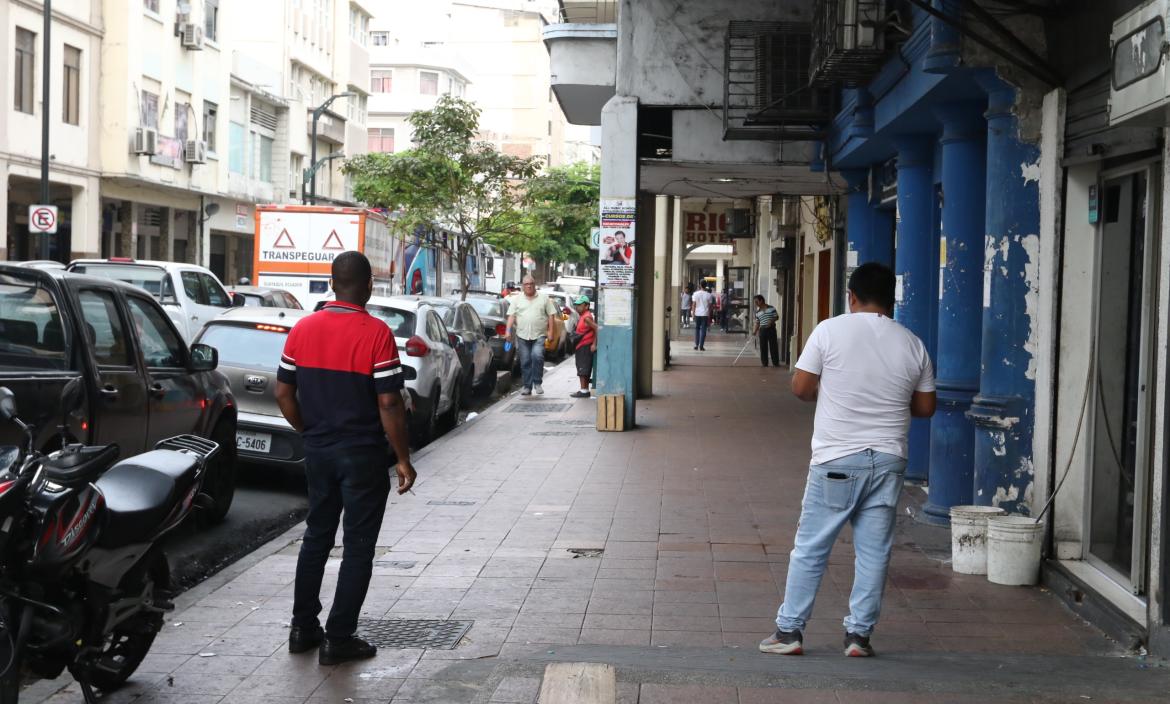 Calle Víctor Manuel Rendón y Boyacá, centro de Guayaquil