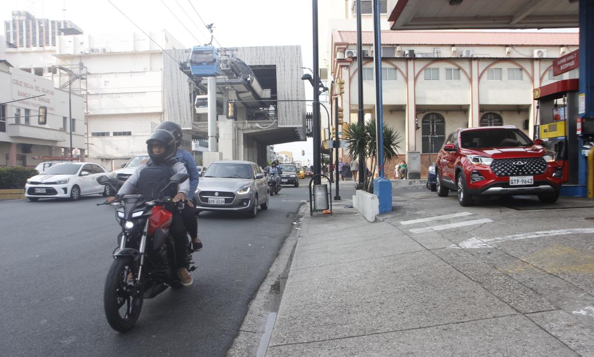 El ataque armado ocurrió en una gasolinera del centro de Guayaquil.