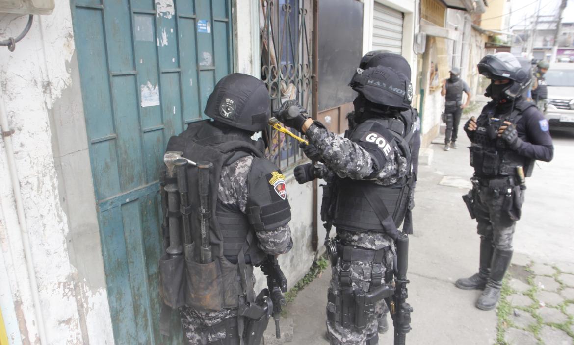 Policía y Fuerzas Armadas realizaron operativos en Durán.