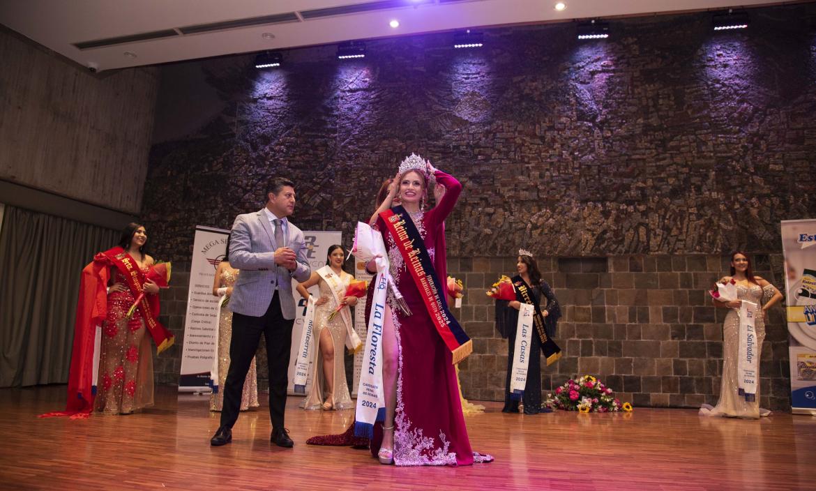 Leslie Guzmán, Reina de reinas, Federación de Ligas de Quito, ligas barriales