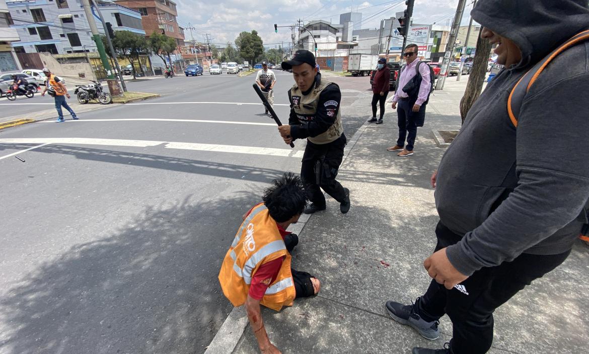 Agresión - Quito - guardia de seguridad