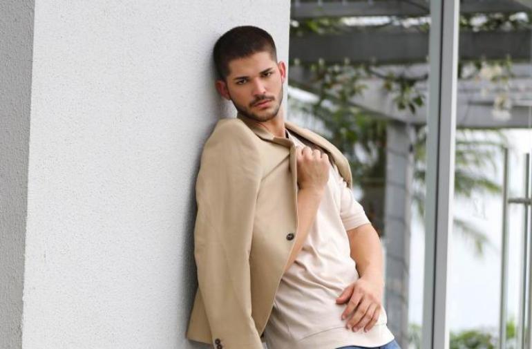 El modelo cubano está en un reality guayaquileño.