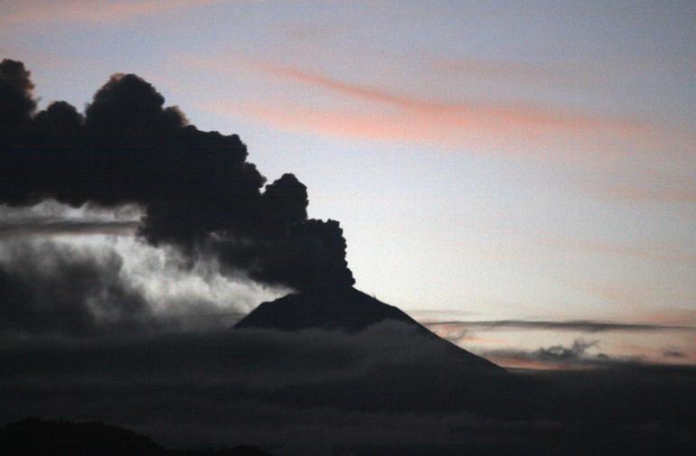 Volcán Sangay - atardecer