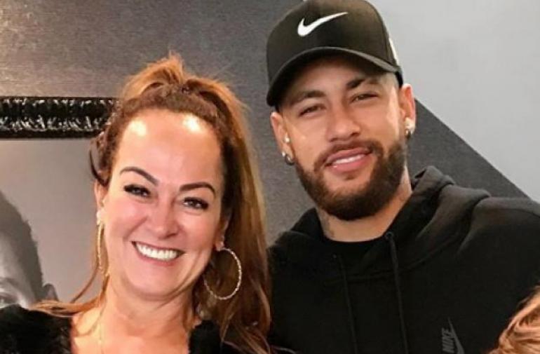 La mamá de Neymar se sometió a una restruccturación orofacial.