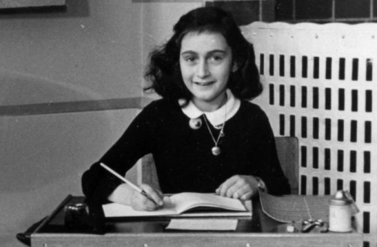 Ana Frank se escondió cuando empezó la persecución nazi.