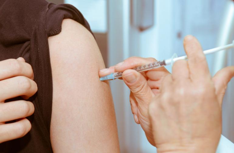 AMP-Descenso-en-vacunacion-es-alarmante-para-la-salud-publica