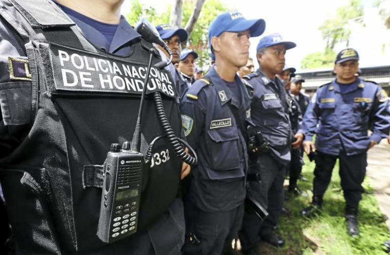 policia-honduras-e1487555947346
