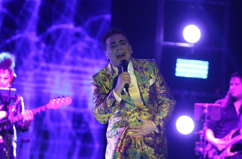 Cristian Castro interpretó algunos temas clásicos en Guayaquil.