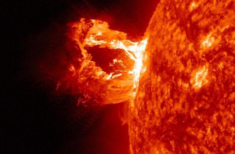 Científicos encuentran nuevas pistas para explicar el origen del viento solar