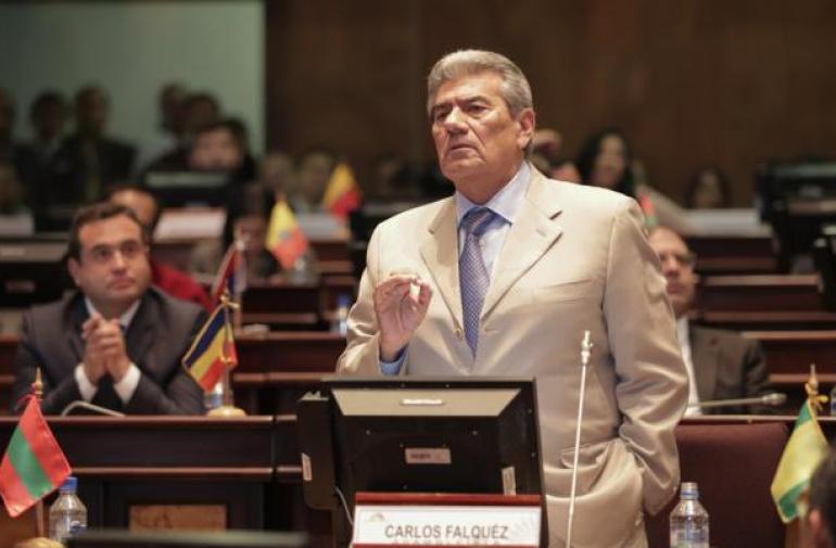 Carlos Falquez Batallas, como legislador.