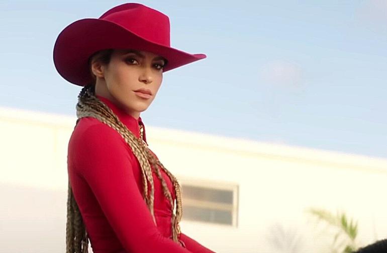 Shakira lanzó nuevo tema musical junto a grupo estadounidense.