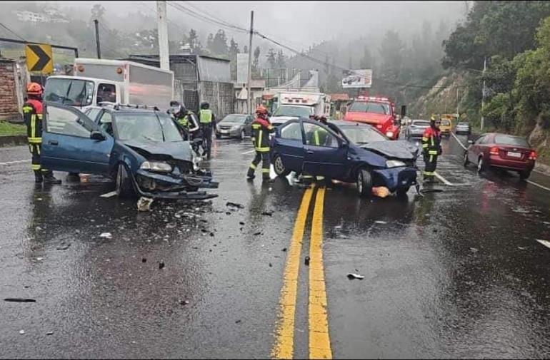 Accidente - heridos - Quito