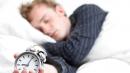 Dormir menos de 4 horas y más de 9 puede provocar trastornos psicológicos, patológicos y biológcos.