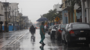 Un ligera lluvia se registró durante toda la madrugada.