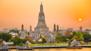 Vista del templo budista de Wat Arun, en Bangkok, capital de Tailandia.