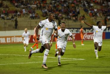 LigadeQuito-Copa-Sudamericana-CésarVallejo