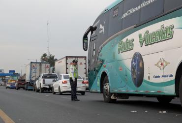 La CTE recibió, a inicios de mes, el pedido de suspender 263 fotorradares en vías de Ecuador.