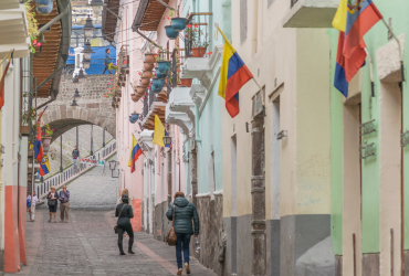 Quito se prepara para sus fiestas.