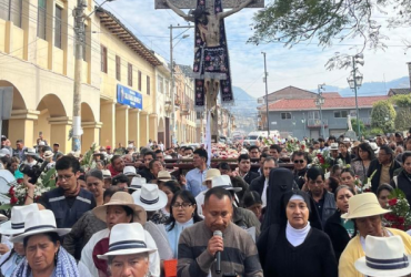 El país necesita agua. En azuay, los pobladores se lo piden con ruegos al Creador.