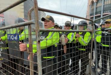 La Policía ha intervenido en la marcha de Quito.