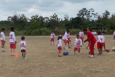 Así entrena Cantera de Naranjal,equipo que va a Brasil en el 2025.