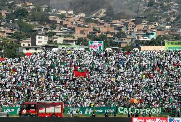 Con un estadio lleno, Liga de Portoviejo avanza a las semifinales.