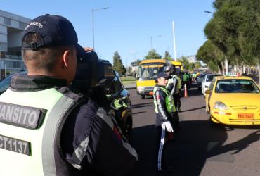 operativos de control de velocidad en Quito