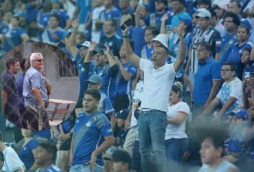 Hinchas de Emelec