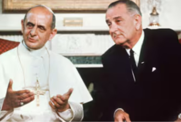 1967 – Visita del presidente estadounidense Lyndon B. Johnson al Papa Pablo VI en Roma