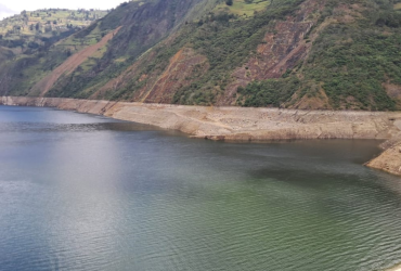 El embalse de Mazar ha aumentado su caudal considerablemente.