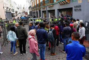 Hubo un cercado de vaya metálicas en Quito.