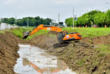 Se inician los trabajos en  via Durán boliche para los tramos 4 y 5 del 5to puente