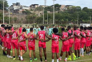 Un entrenamiento del Manta FC.