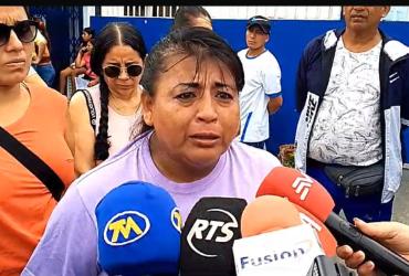 Siguen esperando noticias de los 21 pescadores desaparecidos en Manta.