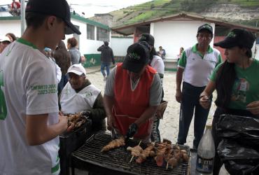 Calacalí, solidaridad, futbolista, delantero, lesión, Jefferson Quishpe, Juegos Interparroquiales