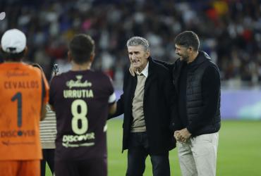 Liga de Quito, Noche Blanca, Edgardo Bauza, homenaje