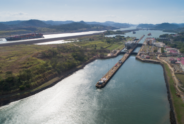 El Canal de Panamá, símbolo de soberanía nacional.