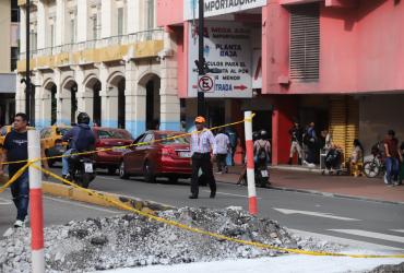 Un explosivo fue encontrado en las calles Eloy Alfaro y Cuenca, en Guayaquil.