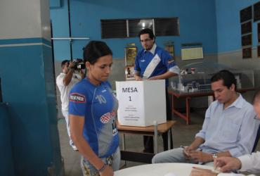 Juez suspende las elecciones de Emelec en el estadio George Capwell.