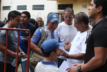 Sin novedades se iniciaron las elecciones de Emelec este 27 de febrero.