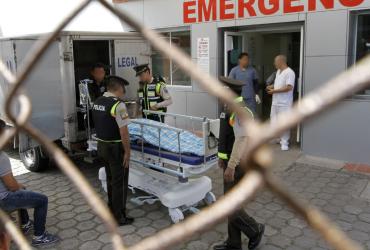 Levantamiento de cuerpo el el Hospital Docente de Calderón