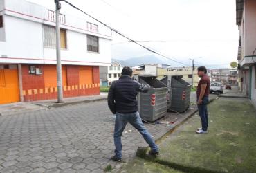 Bebé sin vida en contenedor de basura.