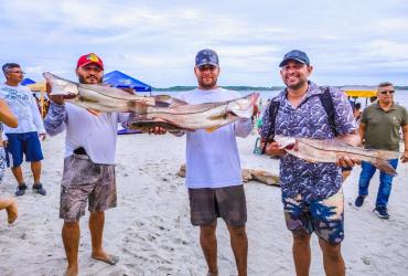 Muisne cautivó a turistas durante el feriado.