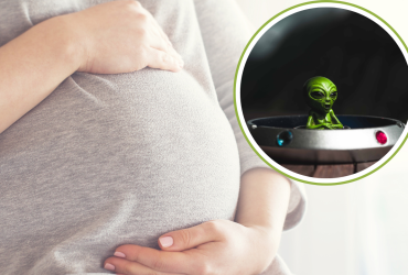 Mujer que asegura haberse embarazado de un extraterrestre
